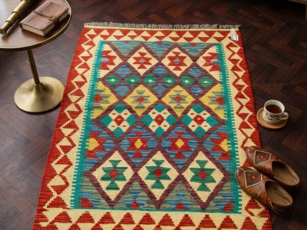 Nomad's Treasure Kilim (120x89 cm)
