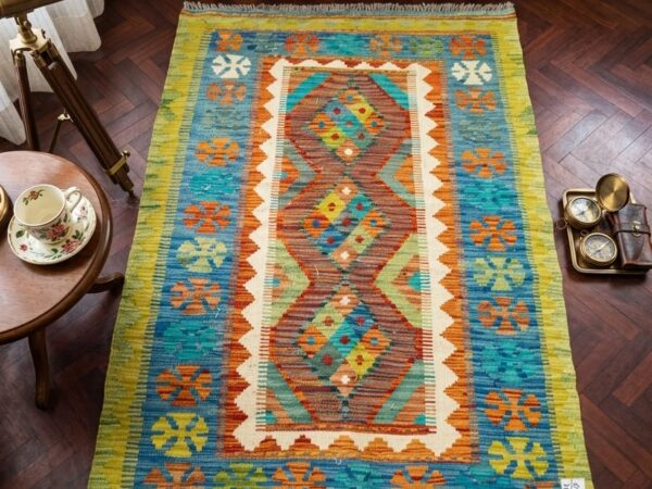 Emerald Hourglass Kilim (163x107 cm)